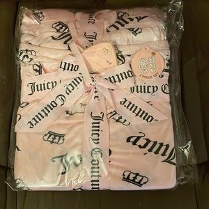 JUICY COUTURE: BUNDLE NWT Women’s size XL 3 Piece Logo Pajama Sleepwear Set.